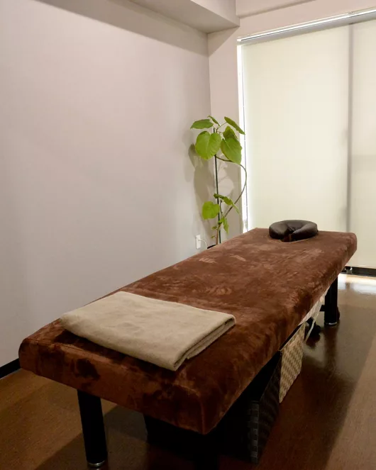 Special Course: Full Body Relaxation Massage 30 minutes + Foot Reflexology 30 minutes + Head Massage 30 minutes